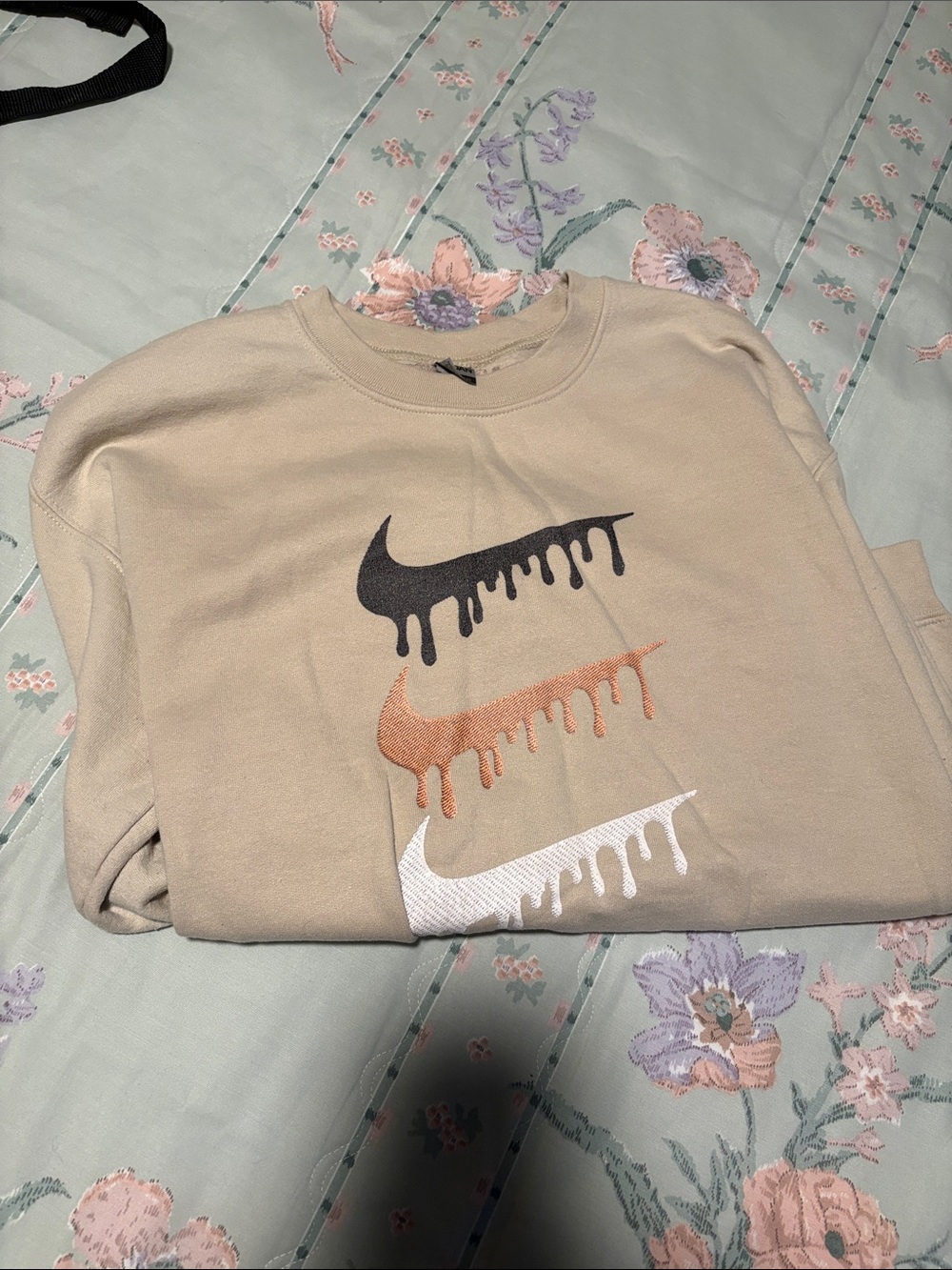 Gildan Crewneck Sweatshirt Beige with Black, Tan, and White Drip Nike Swooshes
